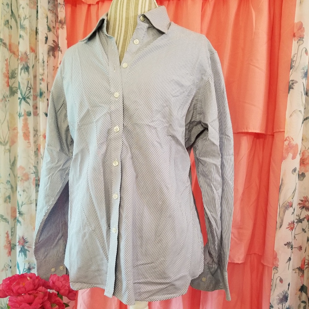 🌻🌺🌻LANDS' END PINSTRIPE BUTTON DOWN BLOUSE!! - Picture 3 of 5